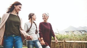 Alphega Farmacia al fianco delle donne per prendersi cura del loro benessere 