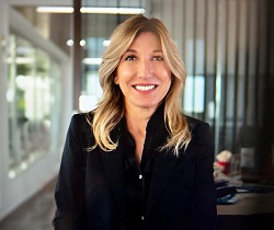 Barbara Capaccetti è la nuova Country Medical Director di Pfizer in Italia 